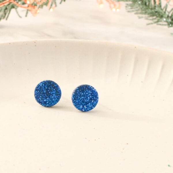 Ohrstecker und Kette blauer Glitzer – Bild 9