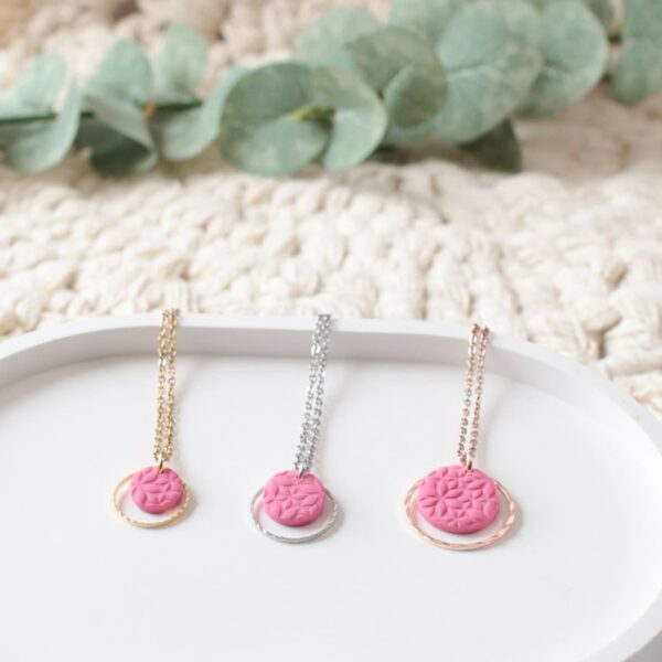 Halskette pinke Blumen