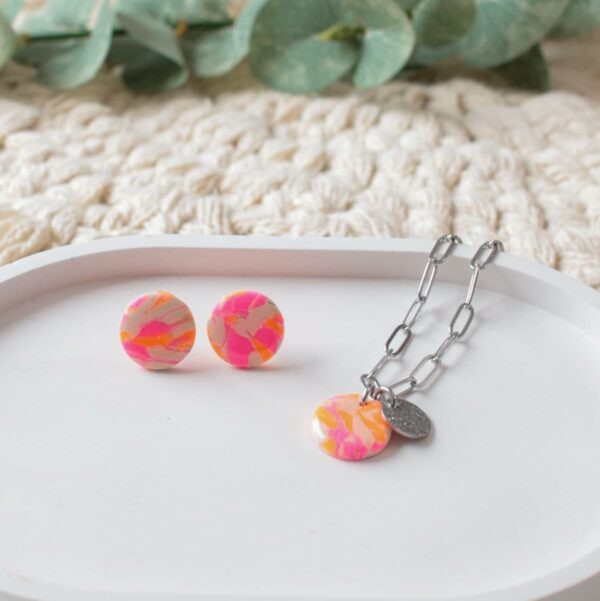 Ohrstecker und Paperclip-Kette NEON-marmoriert – Bild 4