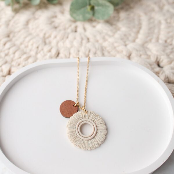 Beige Makramee-Ohrringe – Bild 7