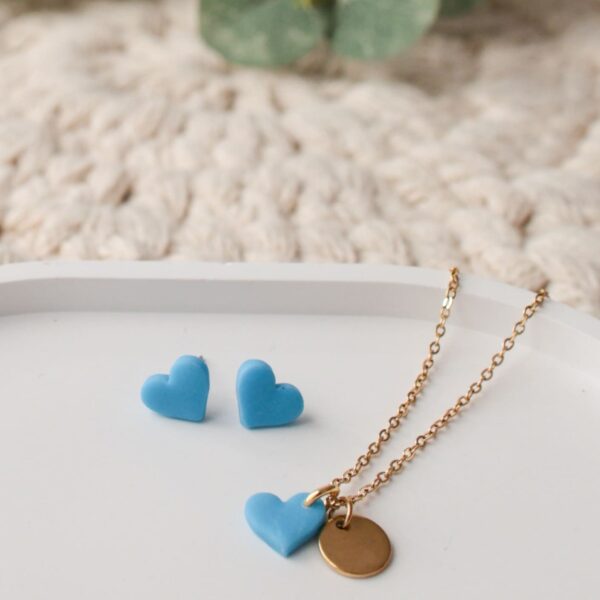 Ohrstecker und Kette in NEON-Blau – Bild 9