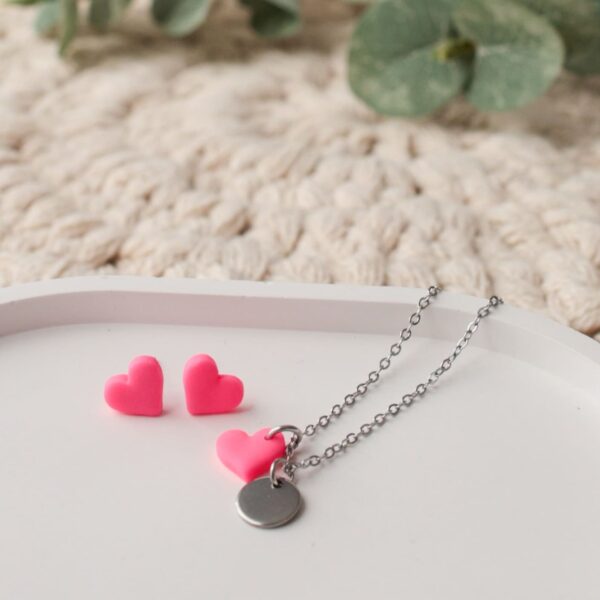 Ohrstecker und Kette in NEON-Pink – Bild 4