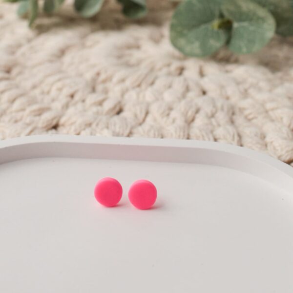Ohrstecker und Kette in NEON-Pink – Bild 2