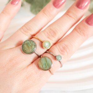 Ringe grün marmoriert