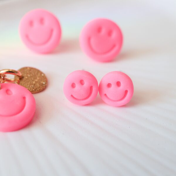 Ohrstecker und Kette Smile pink – Bild 2