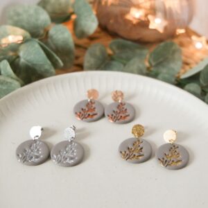 Ohrringe Taupe mit Blättern